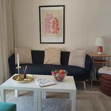 Apartment Peach Blossom 2bdr Downtown *